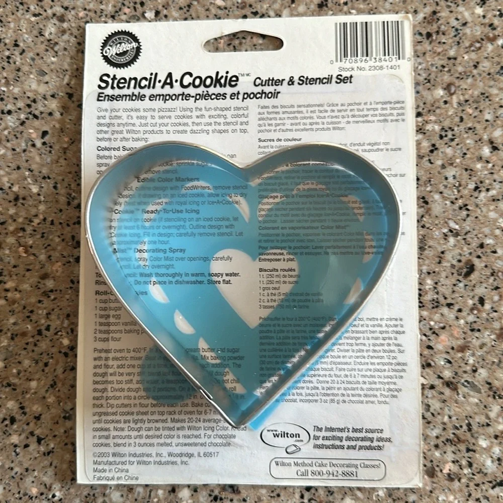 2003 Stencil•A•Cookie Cutter & Stencil Set Heart Shaped ❤️